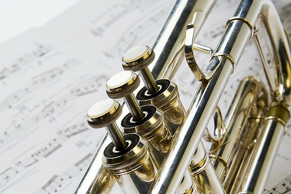 trompet2.jpg 